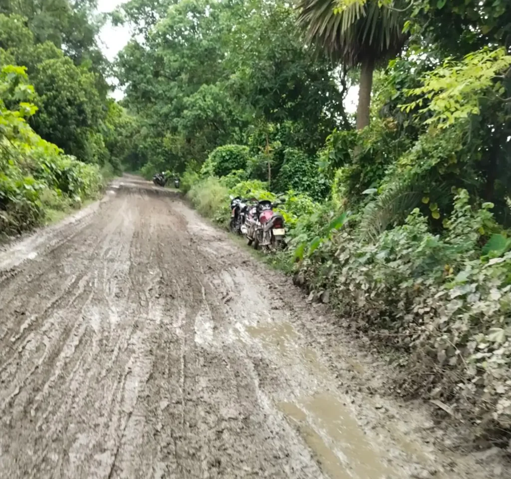 village road 3