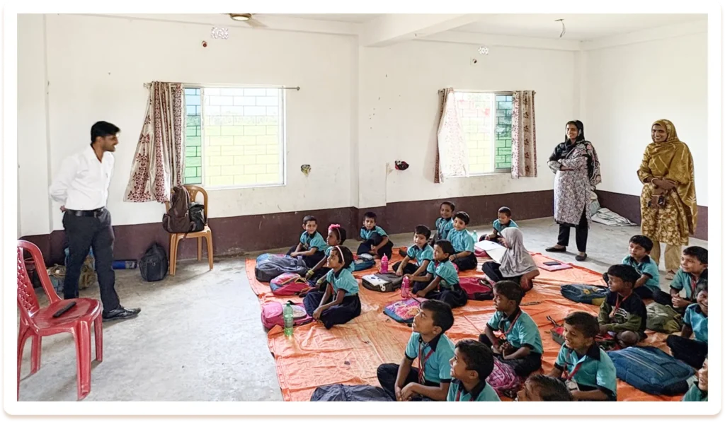projector-smart-board-classroom
